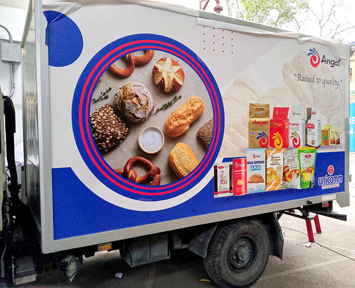 Printed unicomm products on na truck